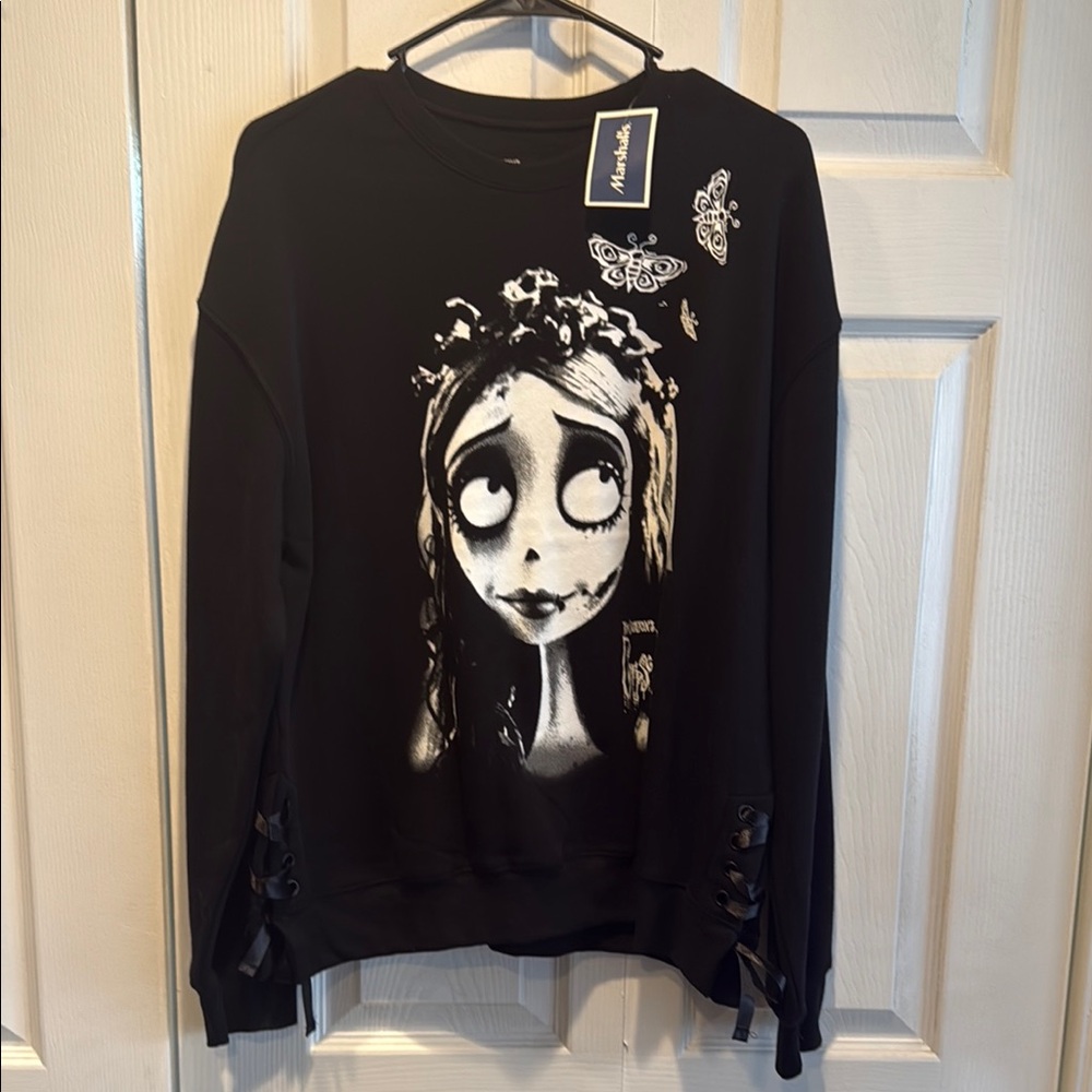 Corpse Bride sweatshirt size M